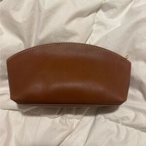 Portland Leather Brown Cosmetic Bag